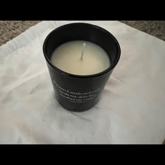 Erno Laszlo Candle. Clean Scent. - Picture 3 of 3